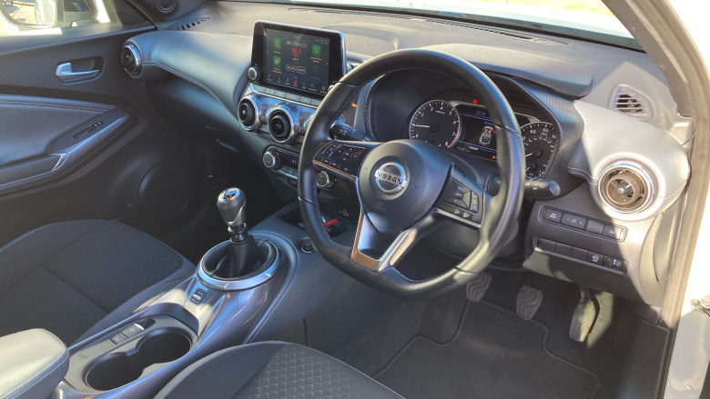 Nissan Juke 1.0 DiG-T 114 N-Connecta 5dr Petrol Hatchback